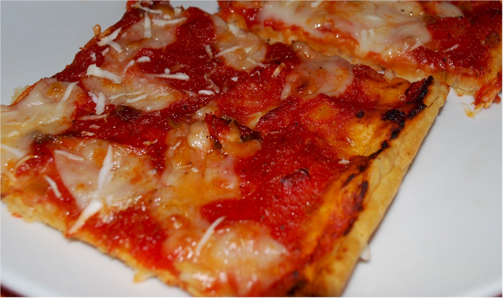 Pizza pomodoro mozzarisella